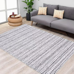 COZYLOOM Moroccan Area Rug 4x6 Boho Geometric Floor Cover Soft Chenille Indoor Area Rugs Machine Washable Vintage Floor Carpet for Living Room Bedroom Non-Slip Floor Decor Foldable Thin Rug Light Grey